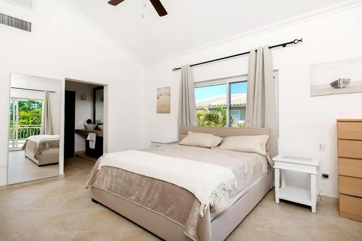 Stunning 4 Bedroom Luxury Villa Punta Cana